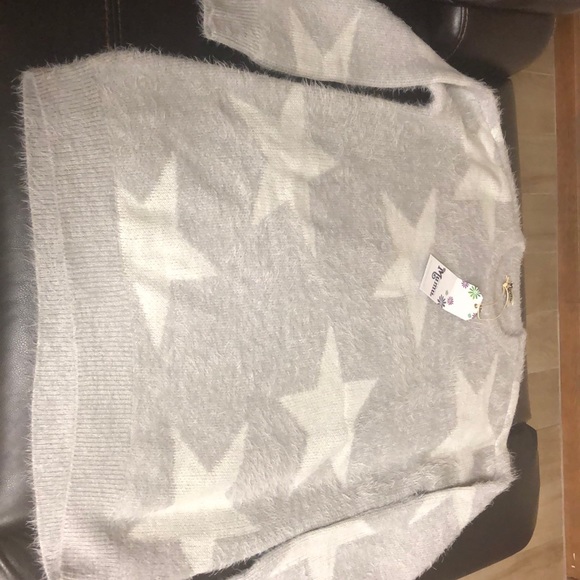 Show me your MuMu Fuzzy Star Sweater - Picture 5 of 5